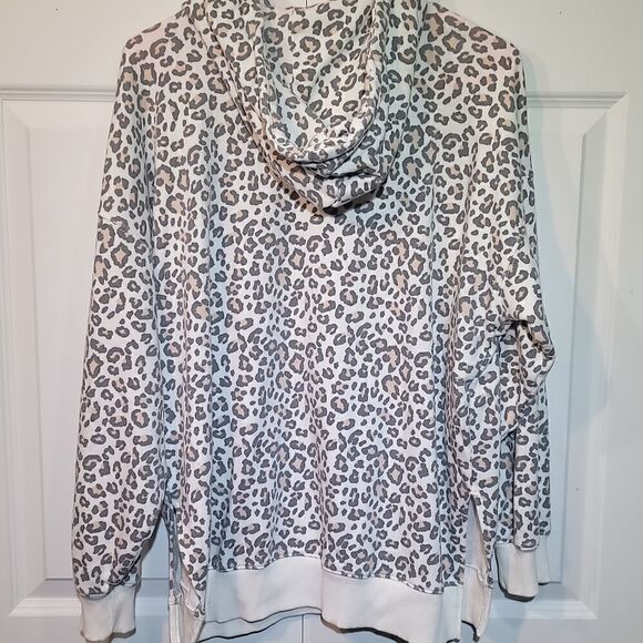 AMERICAN Eagle Animal Print Amazingly Soft Jeggings Fit Hoodie Sweater - Picture 5 of 5